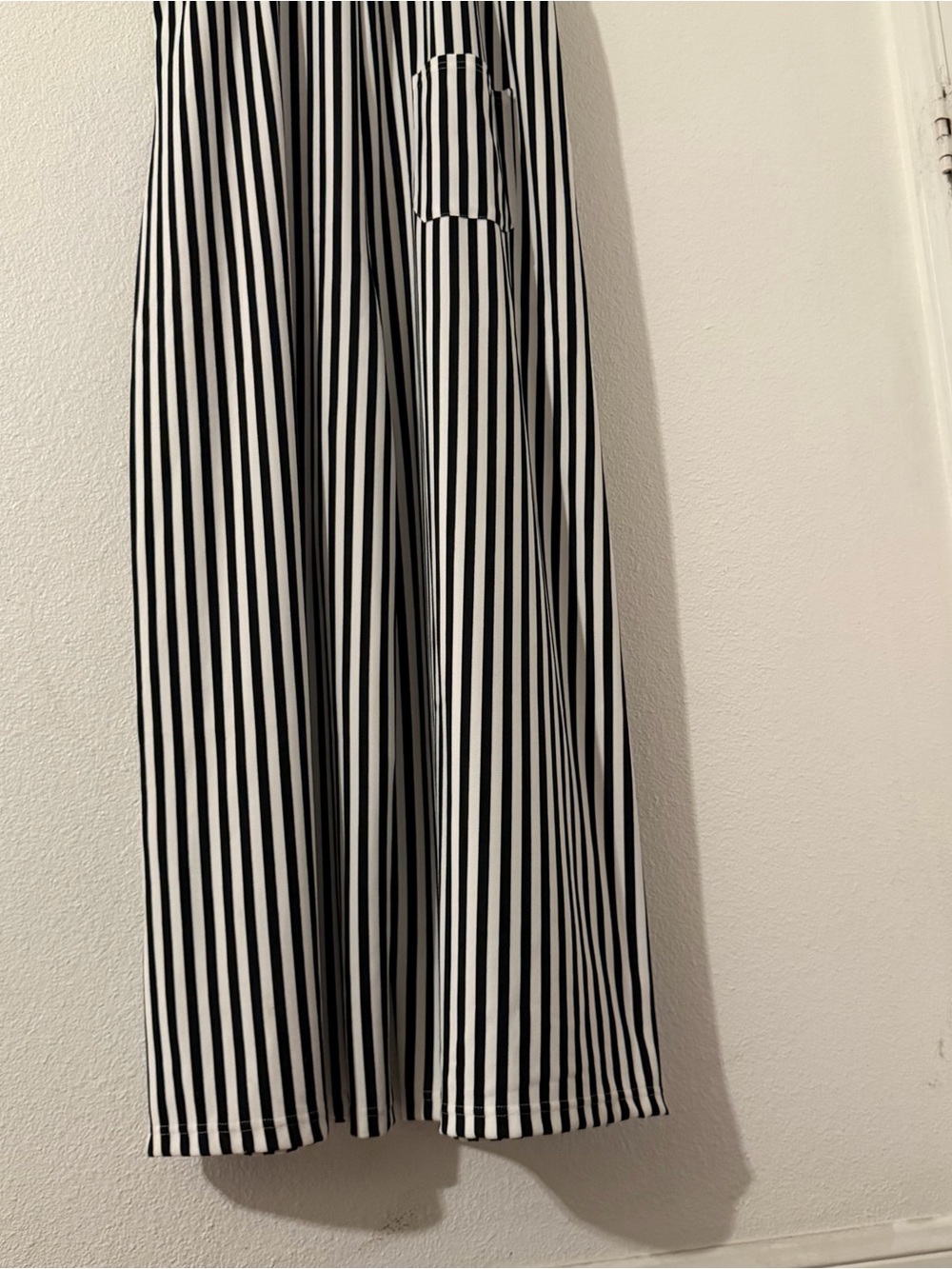 Halara Striped Wide Leg Overalls Women XL Tall Black White Bib Jumpsuit Flow NWT - Picture 12 of 12
